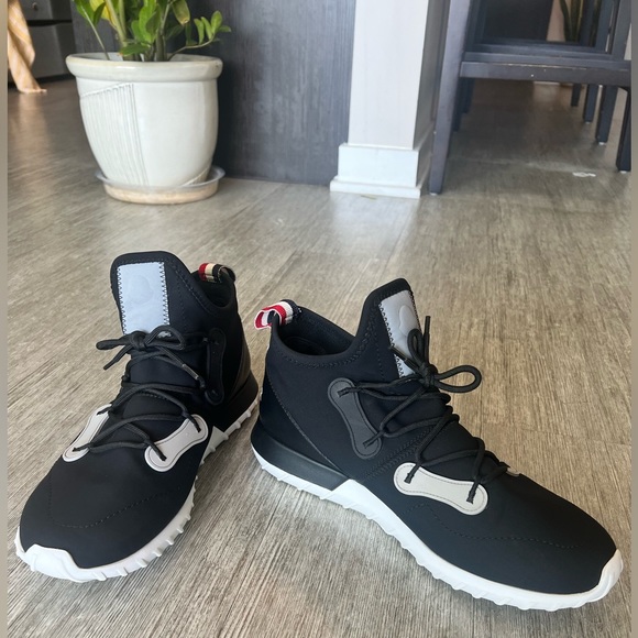 Luna Rov Moncler Sneakers - Picture 2 of 7